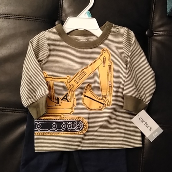 2 brand new outfits. - Picture 3 of 4